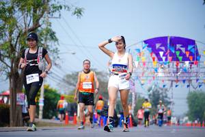 BIB: 
                            <button type="button" onclick="openModal(10093115)" class="btn btn-primary btn-sm float-right btn-popup" data-toggle="modal" data-target=".modal-high-quality">
                        <i class="fas fa-shopping-cart"></i> Add to Cart
                    </button>
                                            <button type="button" onclick="isThisMe(10093115, true)" class="btn btn-success btn-sm float-right btn-popup btn-isme hidden" data-toggle="tooltip" data-placement="bottom" title="นี่คือรูปของคุณใช่ไหม คลิกที่นี่เพื่อเอาเข้าอัลบั้ม">
                        <i class="fas fa-plus"></i> Add to album
                    </button>
                    <button type="button" onclick="isThisMe(10093115, false)" class="btn btn-warning btn-sm float-right btn-popup btn-isnotme hidden">
                        <i class="fas fa-ban"></i> Remove from album
                    </button>